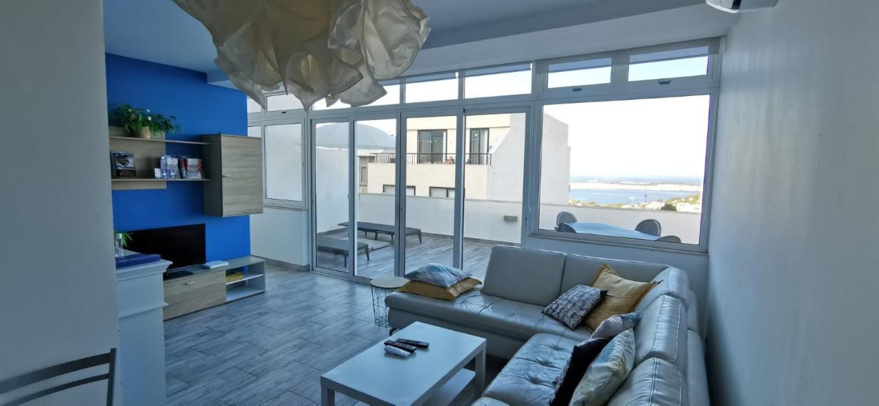 Penthouse "Maltese Scent" Apartment Mellieha Ngoại thất bức ảnh